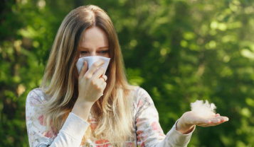 Allergie primaverili: come riconoscerle e affrontarle efficacemente